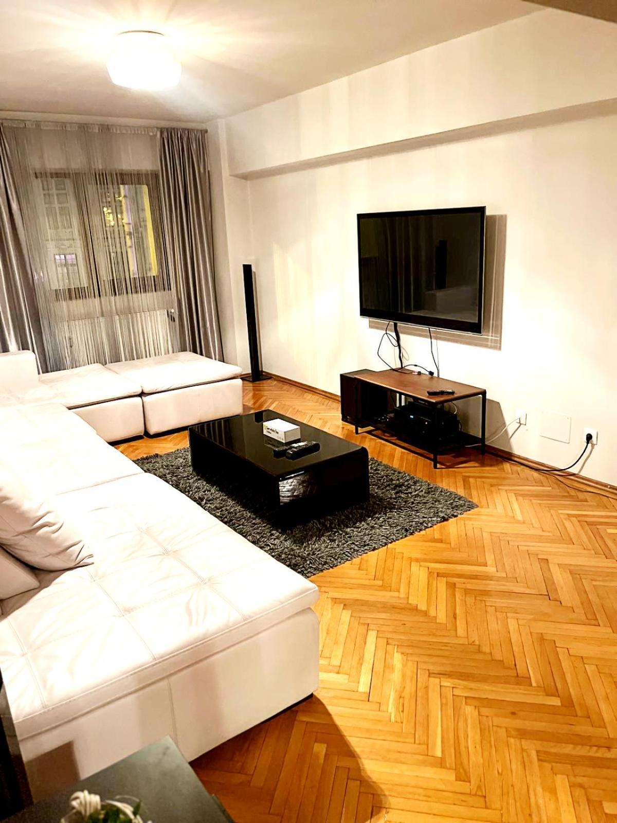 בוקרשט Romana 100 Sqm Deluxe Apartament מראה חיצוני תמונה